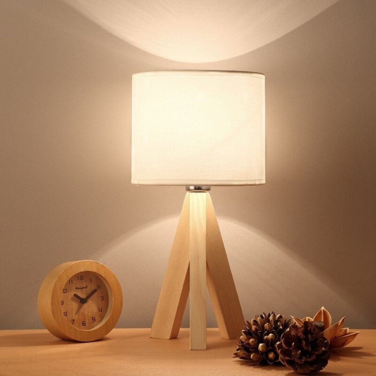 Tripode Nordico Lampada in Legno